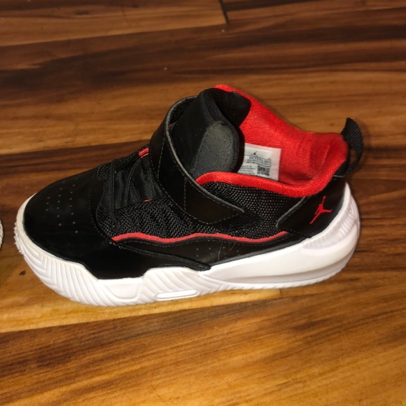 LOW TOP JORDAS - Picture 7 of 9